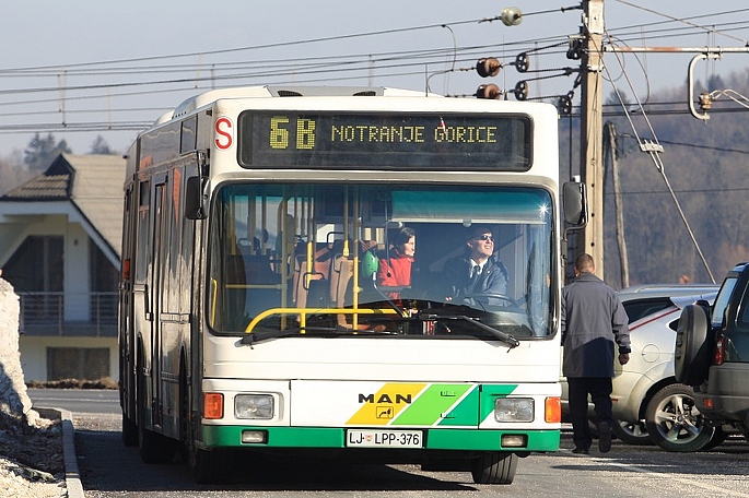 VOZNI RED AVTOBUSOV VRHNIKA – BREZOVICA PRI LJUBLJANI